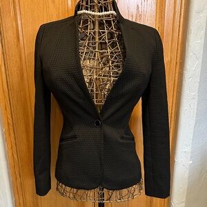 Ted Baker Women’s Textured Black Blazer. One button, fully lined. Size 0. Beauty